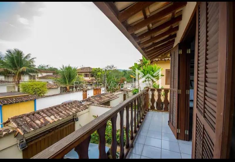 Casa 01 – Charmosa casa a venda em Paraty RJ bairro Caborê