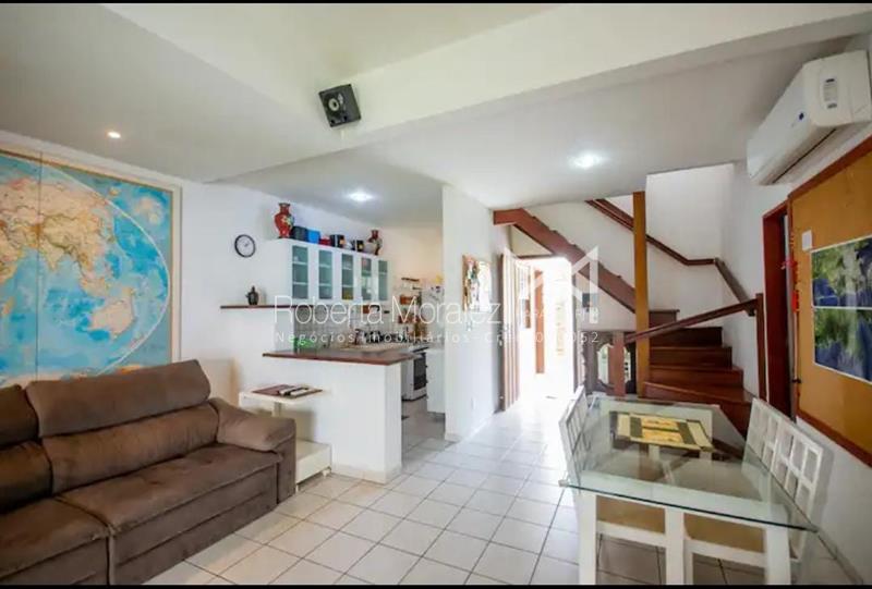 Casa 01 – Charmosa casa a venda em Paraty RJ bairro Caborê