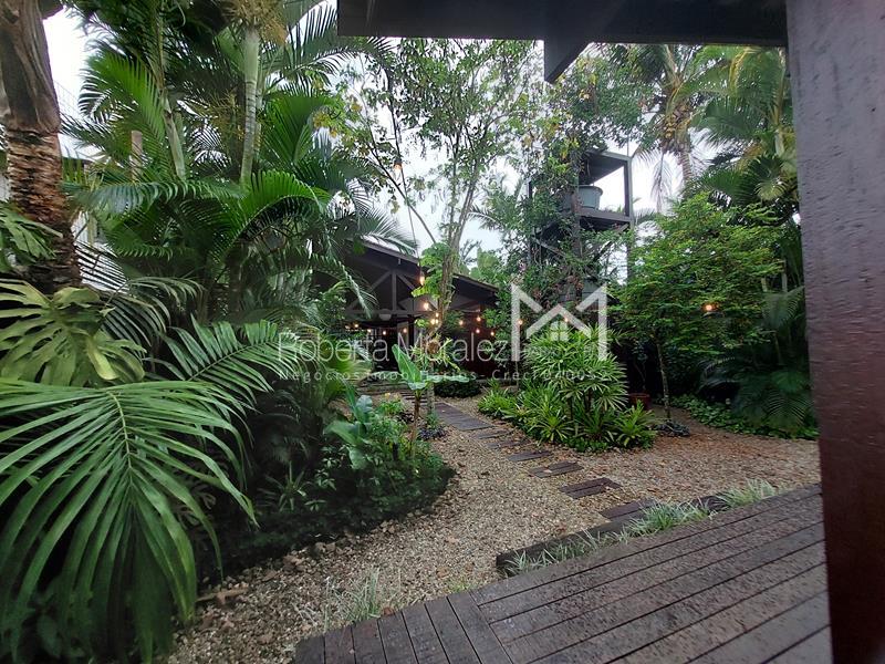 Casa 88 – Casa com 2 quartos em condomínio no Centro de Paraty
