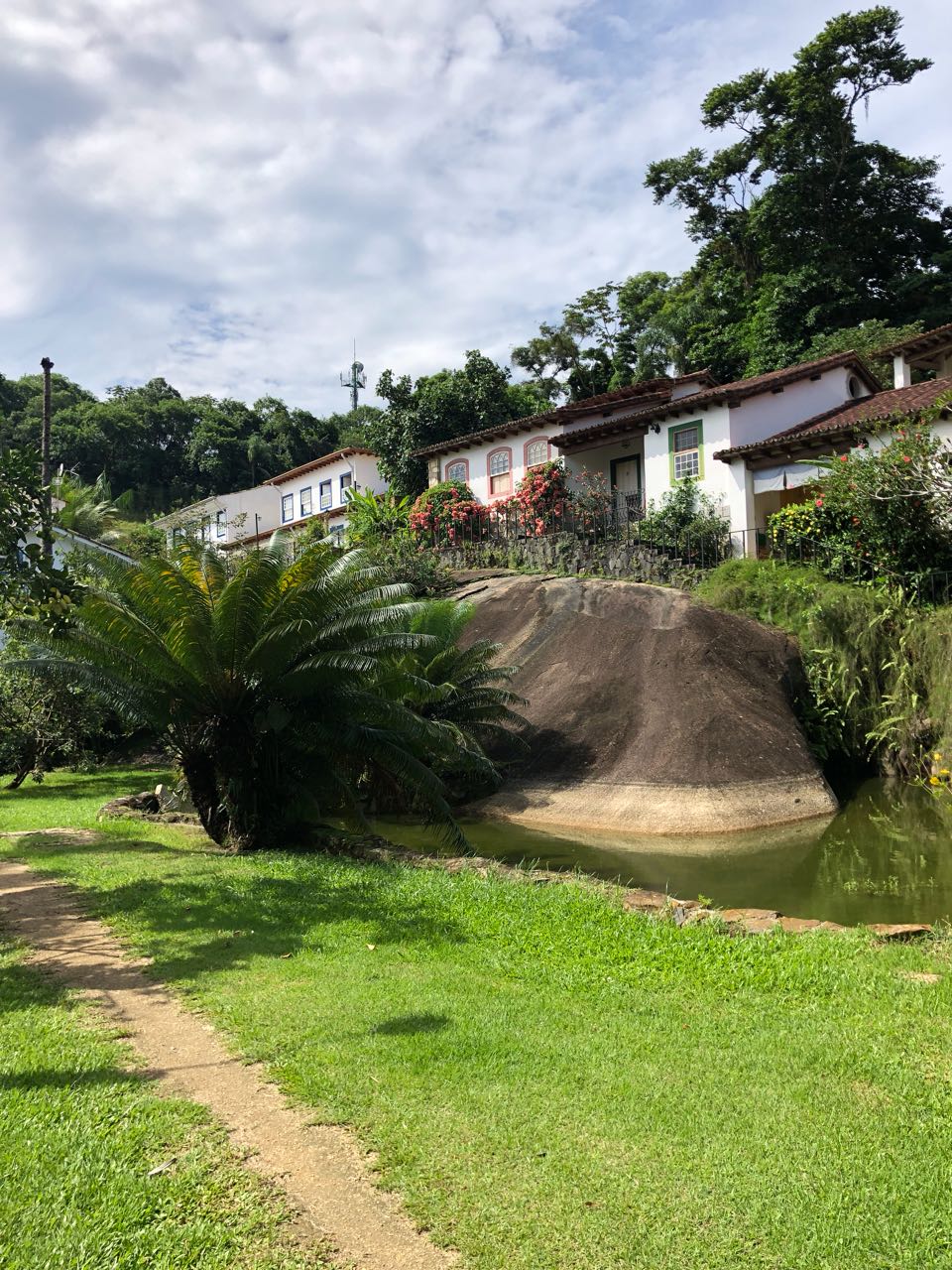 Casa 10- Casa a Venda em Paraty uma jóia no bairro Caborê