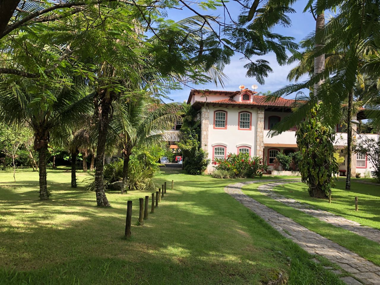 Casa 10- Casa a Venda em Paraty uma jóia no bairro Caborê