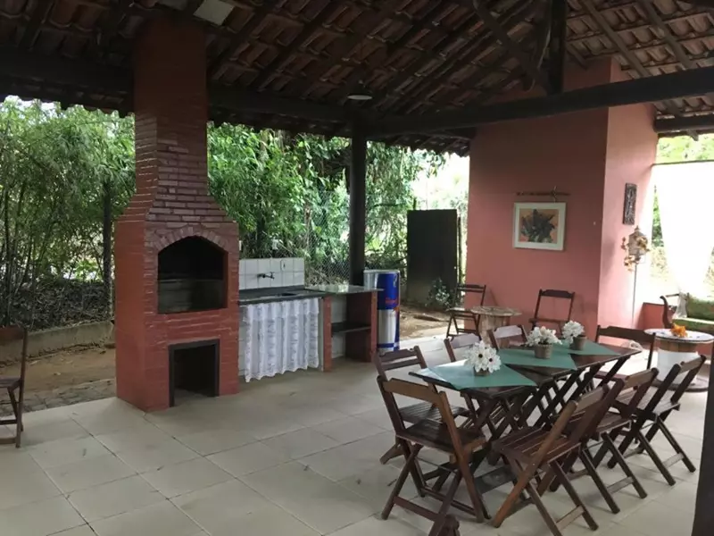 Casa 88 – Casa com 2 quartos em condomínio no Centro de Paraty