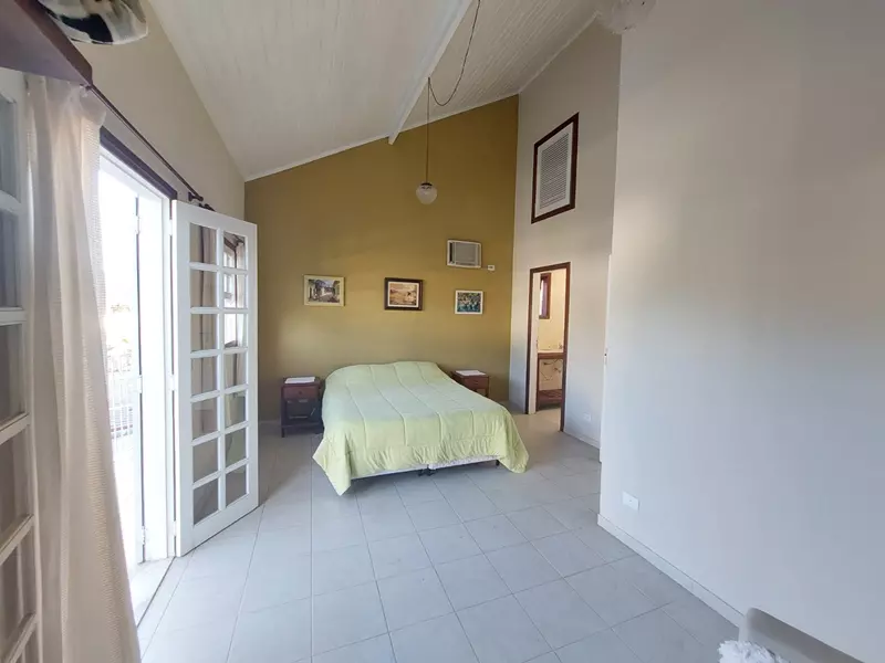 Casa 88 – Casa com 2 quartos em condomínio no Centro de Paraty
