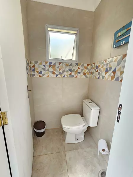 Casa 21 – Moderna casa a venda em Paraty bairro Portal das Artes