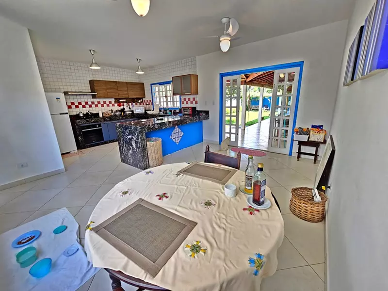 Casa 20 – Maravilhosa casa a venda no bairro Caborê em Paraty