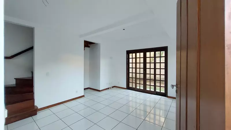 Casa a venda em bairro valorizado em Paraty RJ