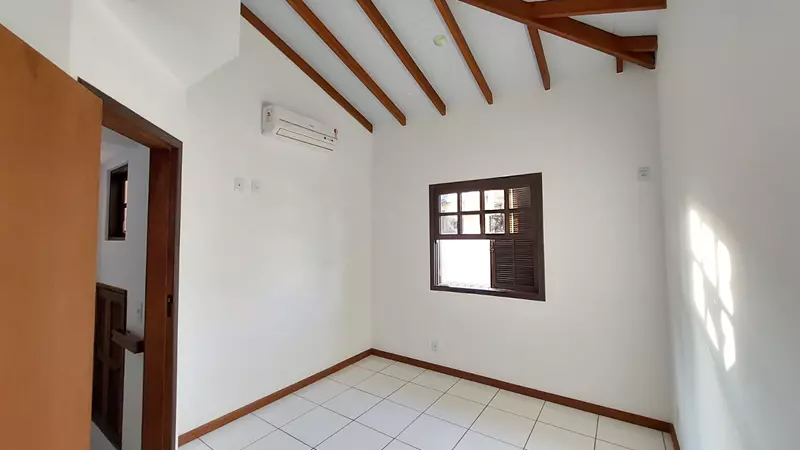 Casa a venda em bairro valorizado em Paraty RJ