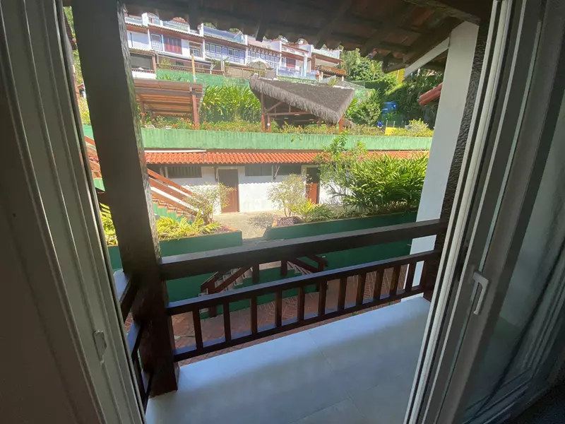 Casa 26 – Casa a venda em condomínio perto das Marinas em Paraty