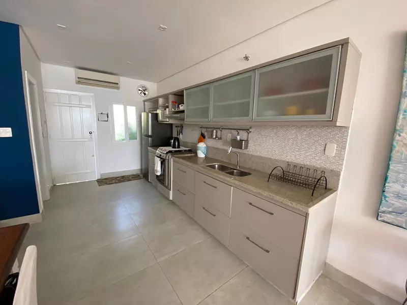 Casa 26 – Casa a venda em condomínio perto das Marinas em Paraty