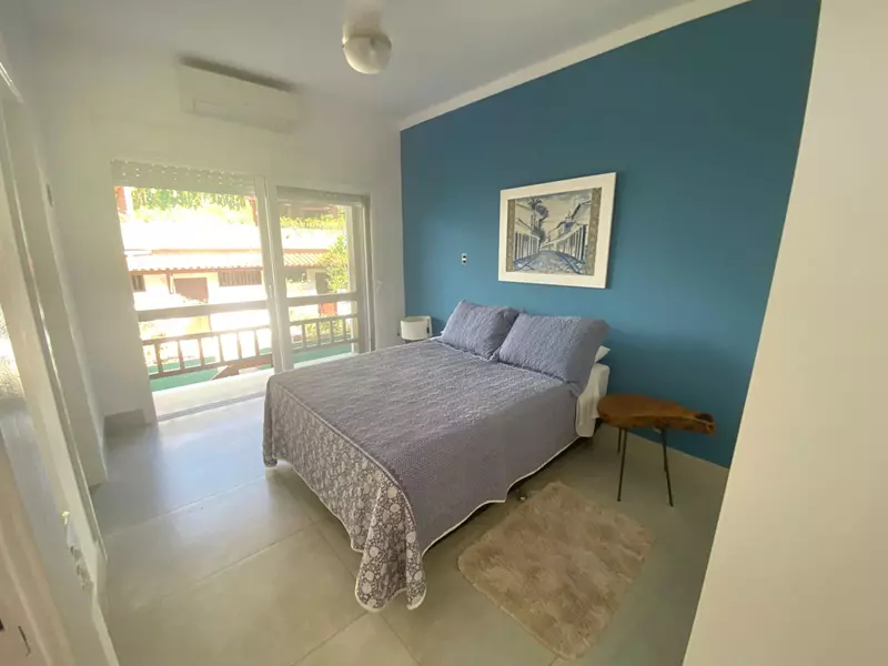 Casa 26 – Casa a venda em condomínio perto das Marinas em Paraty