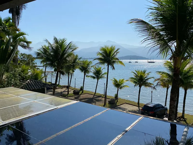 Casa 24 – Casa em condomínio a venda frente ao Mar em Paraty