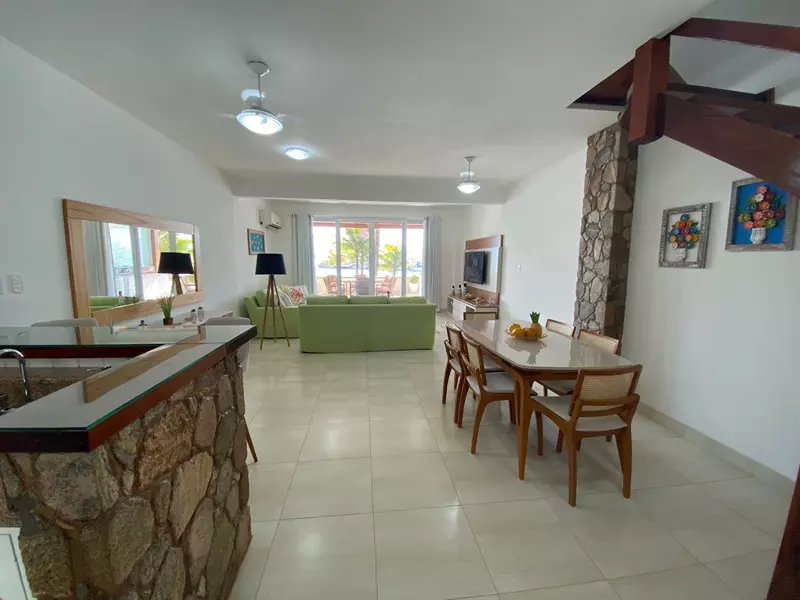 Casa 24 – Casa em condomínio a venda frente ao Mar em Paraty