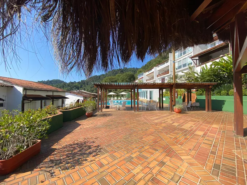 Casa 24 – Casa em condomínio a venda frente ao Mar em Paraty