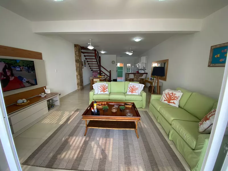Casa 24 – Casa em condomínio a venda frente ao Mar em Paraty