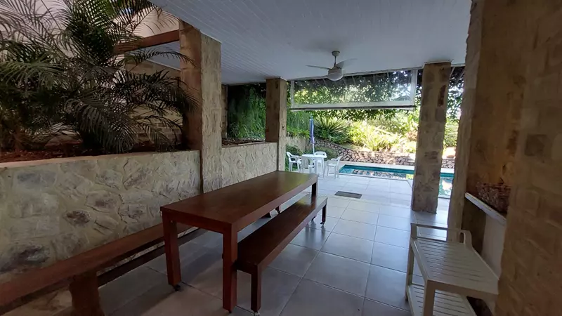 Casa 28 – Linda casa a venda no morro da Praia Grande em Paraty