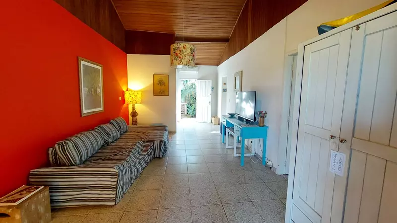 Casa 28 – Linda casa a venda no morro da Praia Grande em Paraty
