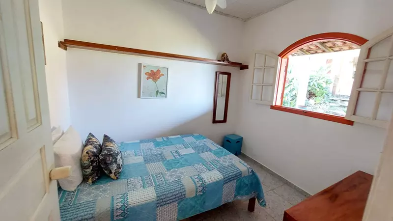 Casa 28 – Linda casa a venda no morro da Praia Grande em Paraty