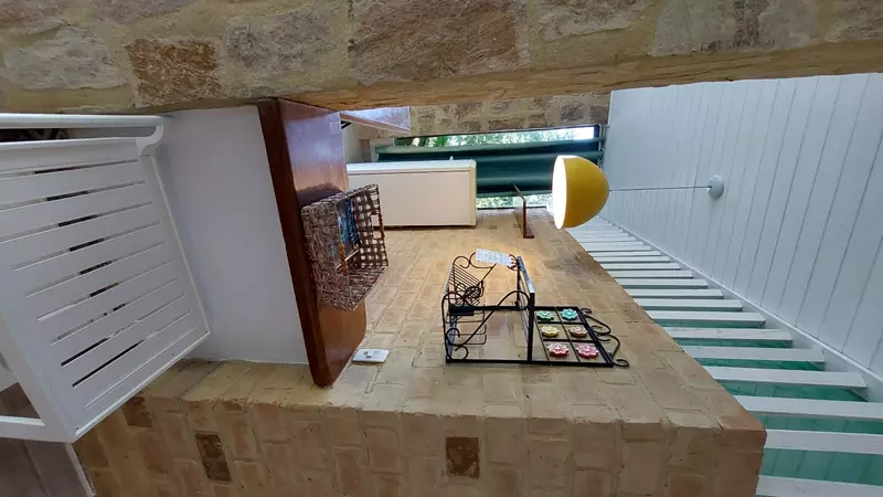 Casa 28 – Linda casa a venda no morro da Praia Grande em Paraty