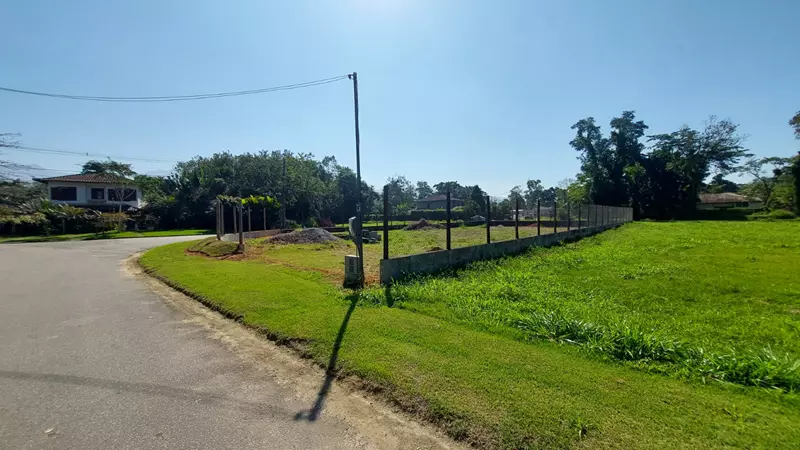 Terreno 17 – Terreno no Condomínio ao lado da Marina Porto Imperial