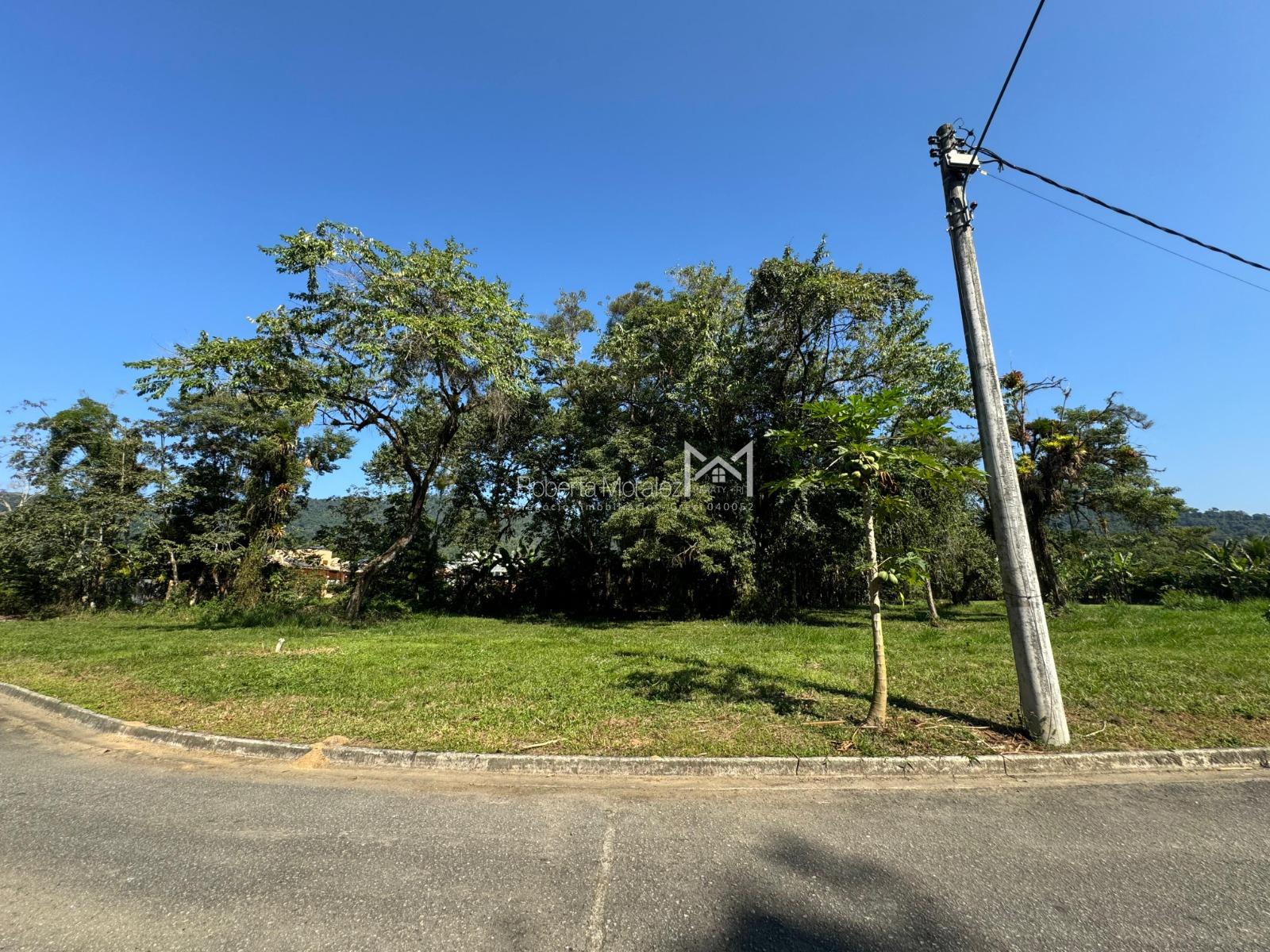Terreno 05 – Lote diferenciado Condomínio lado Marina Porto Imperial