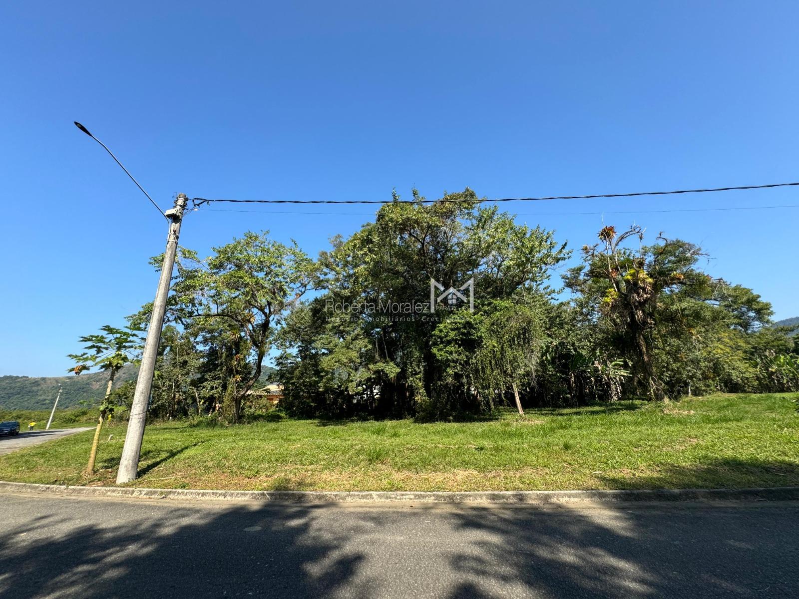 Terreno 05 – Lote diferenciado Condomínio lado Marina Porto Imperial