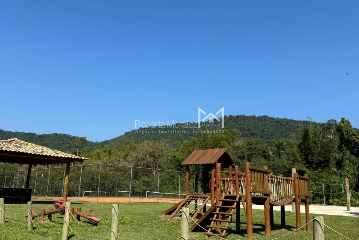 Terreno 05 – Lote diferenciado Condomínio lado Marina Porto Imperial