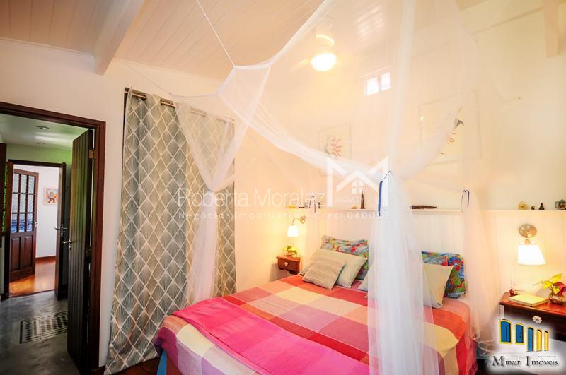 Casa 38-Bucólica casa venda em Paraty às margens do Rio Perequê-Açú