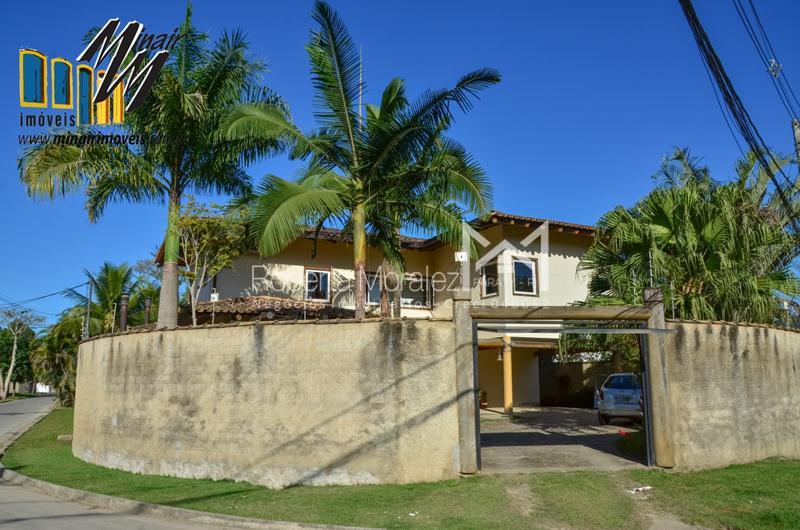 Casa 42-Belíssima casa a venda no bairro Caborê em Paraty RJ