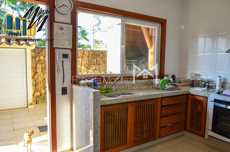 Casa 42-Belíssima casa a venda no bairro Caborê em Paraty RJ