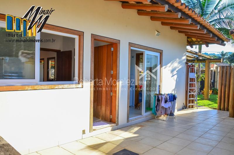 Casa 42-Belíssima casa a venda no bairro Caborê em Paraty RJ