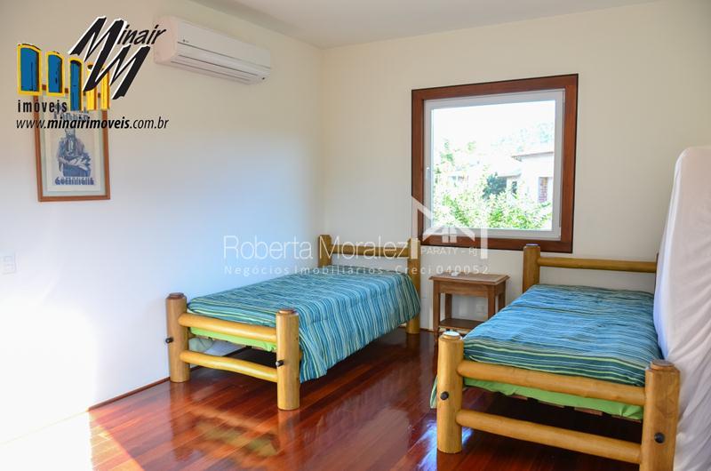 Casa 42-Belíssima casa a venda no bairro Caborê em Paraty RJ