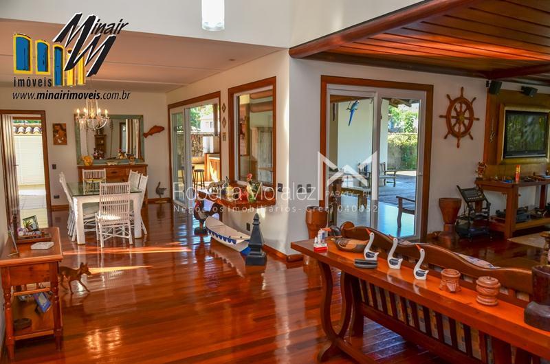 Casa 42-Belíssima casa a venda no bairro Caborê em Paraty RJ