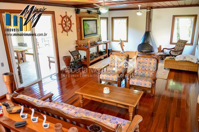 Casa 42-Belíssima casa a venda no bairro Caborê em Paraty RJ