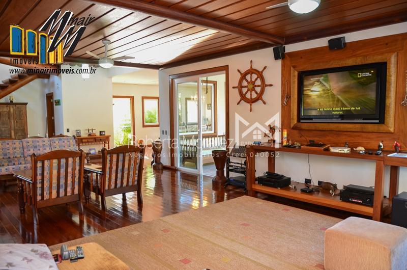 Casa 42-Belíssima casa a venda no bairro Caborê em Paraty RJ
