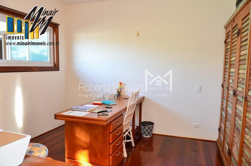 Casa 42-Belíssima casa a venda no bairro Caborê em Paraty RJ