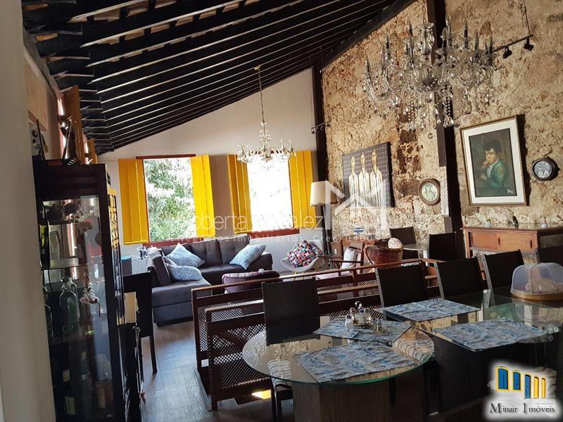 Casa 41-Maravilhoso Sobrado a venda no Centro Histórico de Paraty