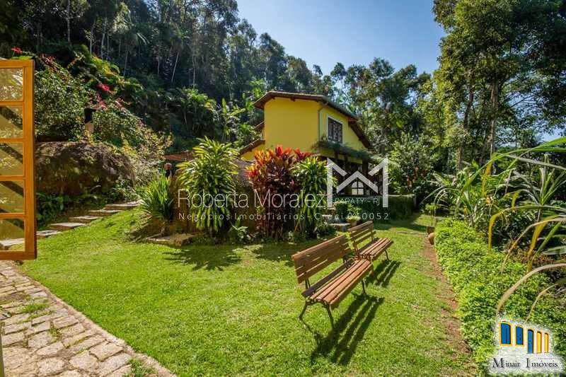 Sítio 01-Sítio a venda na localidade Praia Grande em Paraty RJ