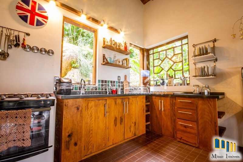 Sítio 01-Sítio a venda na localidade Praia Grande em Paraty RJ