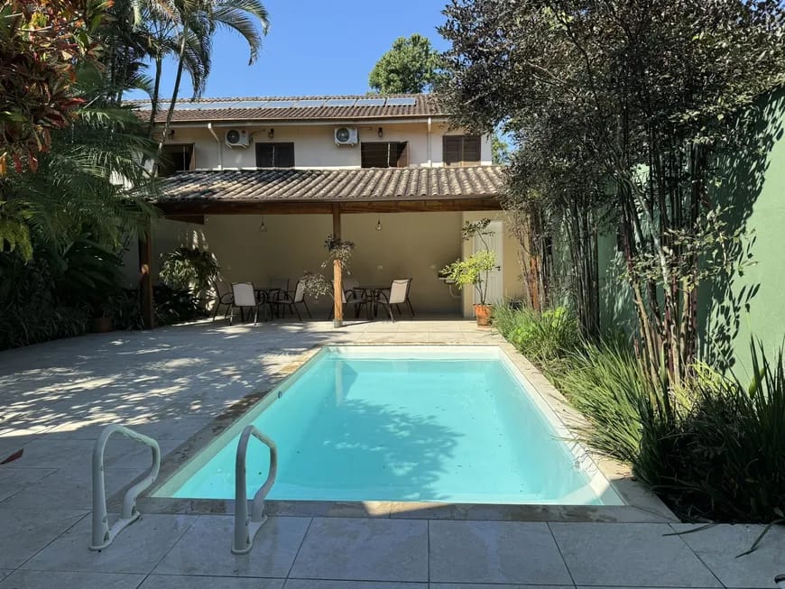 Casa 46 – Casa com piscina a venda em Paraty