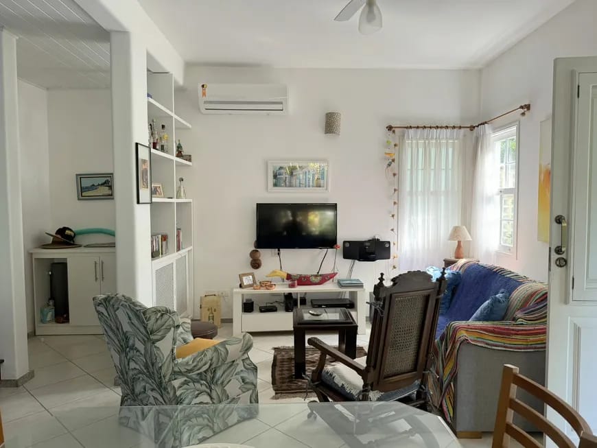 Casa 46 – Casa com piscina a venda em Paraty