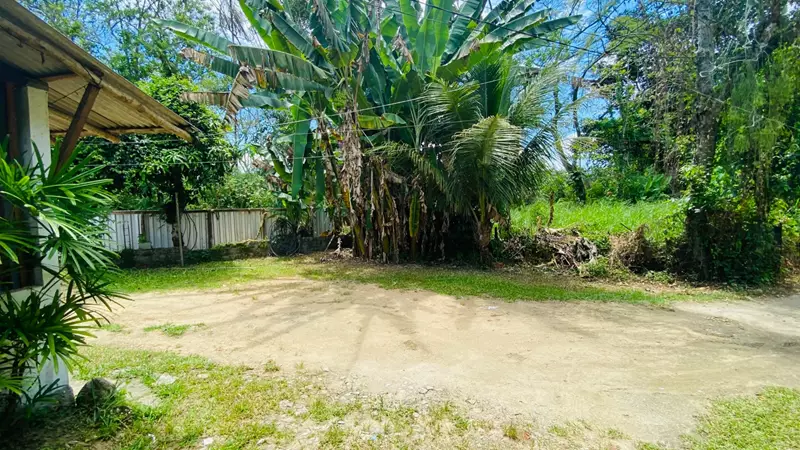 Terreno 10 – Lote a venda com acesso para duas ruas bairro Caborê
