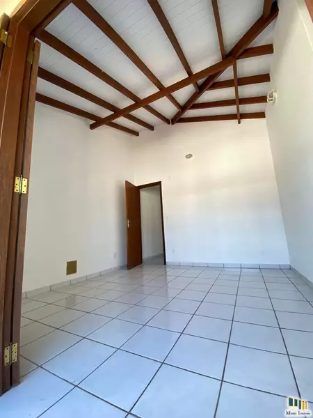 Casa 52 – Maravilhosa casa a venda no bairro Caborê em Paraty