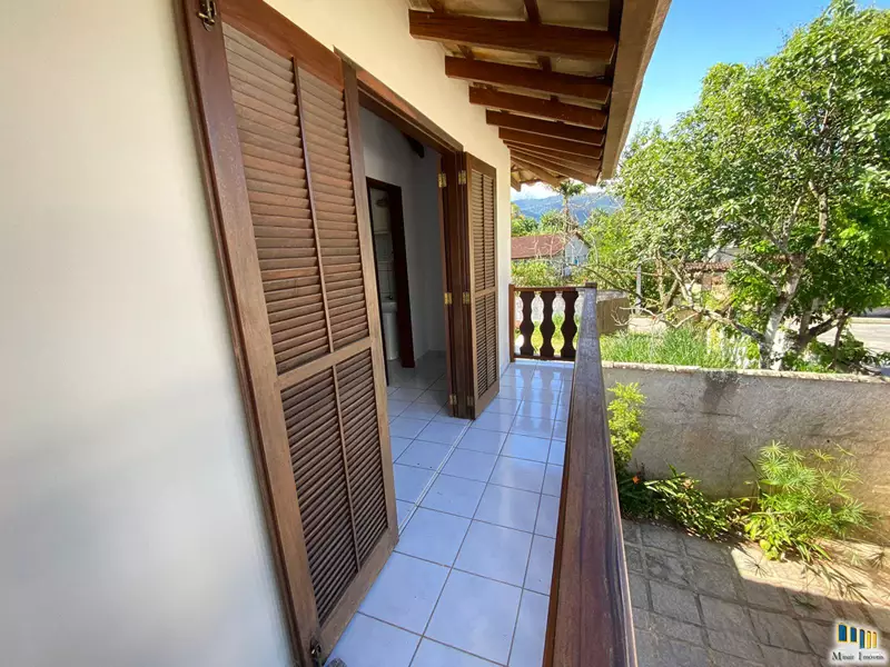 Casa 52 – Maravilhosa casa a venda no bairro Caborê em Paraty