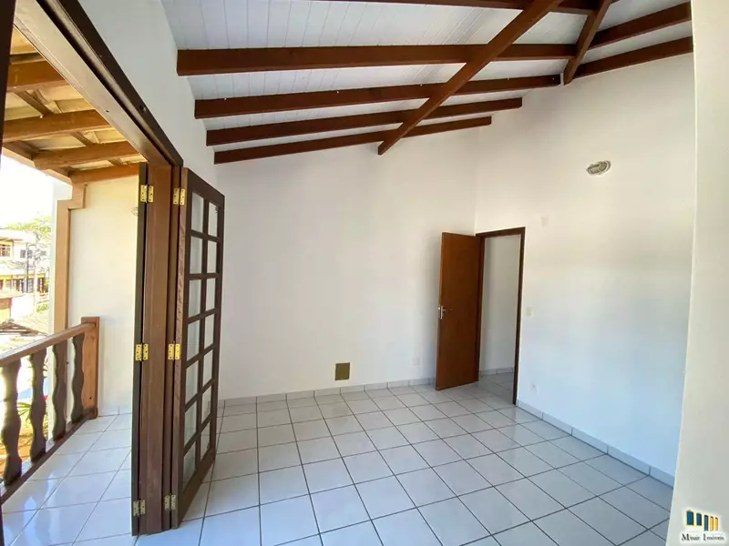 Casa 52 – Maravilhosa casa a venda no bairro Caborê em Paraty