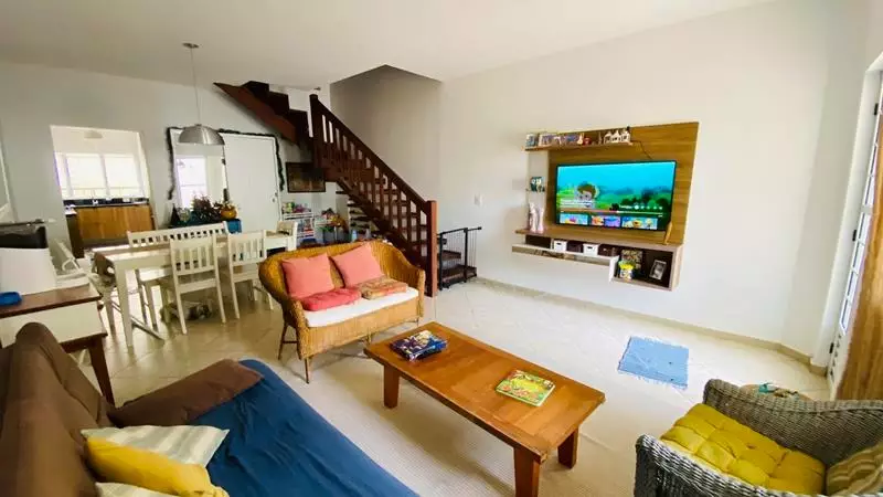 Casa 51 – Imóvel a venda em condomínio bairro Portal das Artes