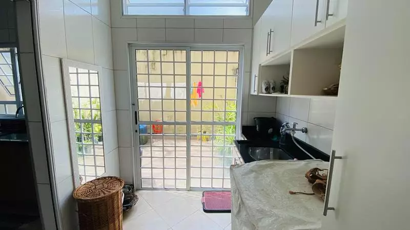 Casa 51 – Imóvel a venda em condomínio bairro Portal das Artes