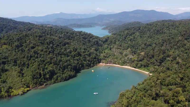 Terreno 15 – Terreno em área costeira a venda em Paraty