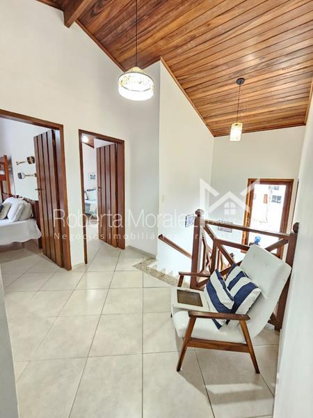 Casa 63 – Casa com 5 suítes e piscina a 700m do Centro Histórico