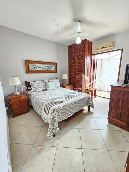 Casa 63 – Casa com 5 suítes e piscina a 700m do Centro Histórico