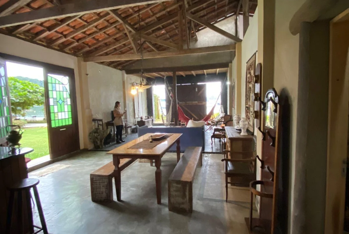 Casa 62- Imóvel de frente para o mar em Paraty